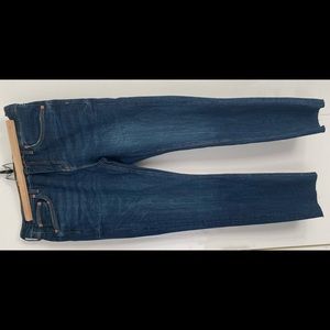 Zara, mid waist, skinny jeans. Brand new